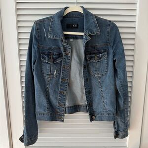 Kut from the Kloth Classic Blue Jean Jacket
